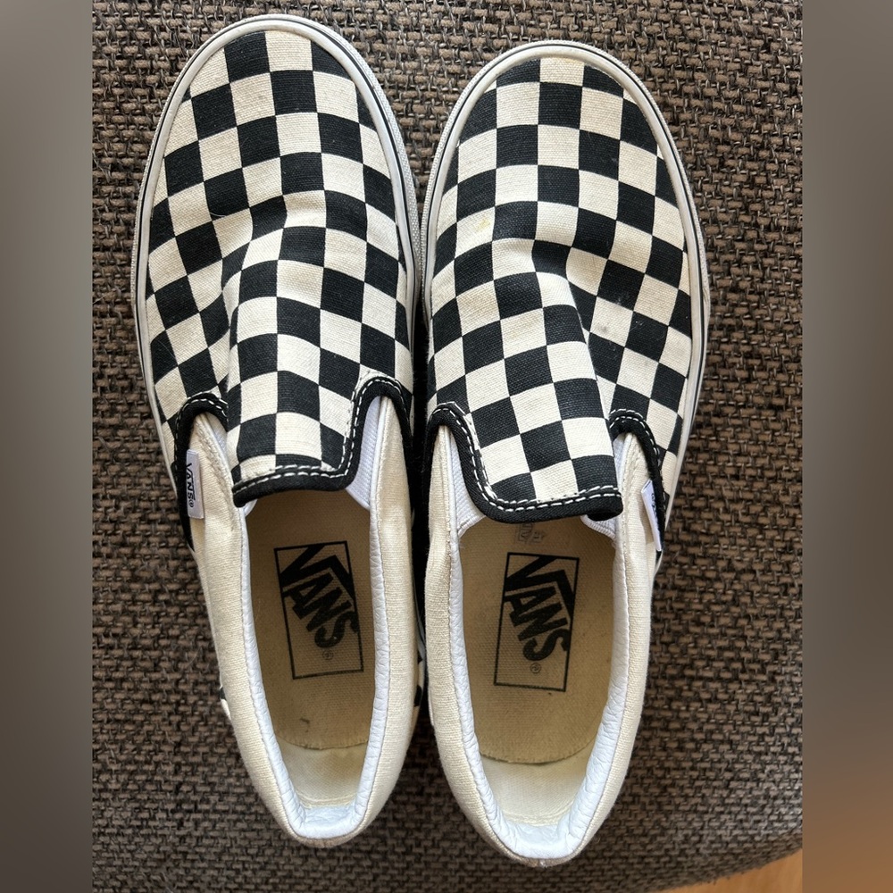 Vans slip ons, black & white checkered